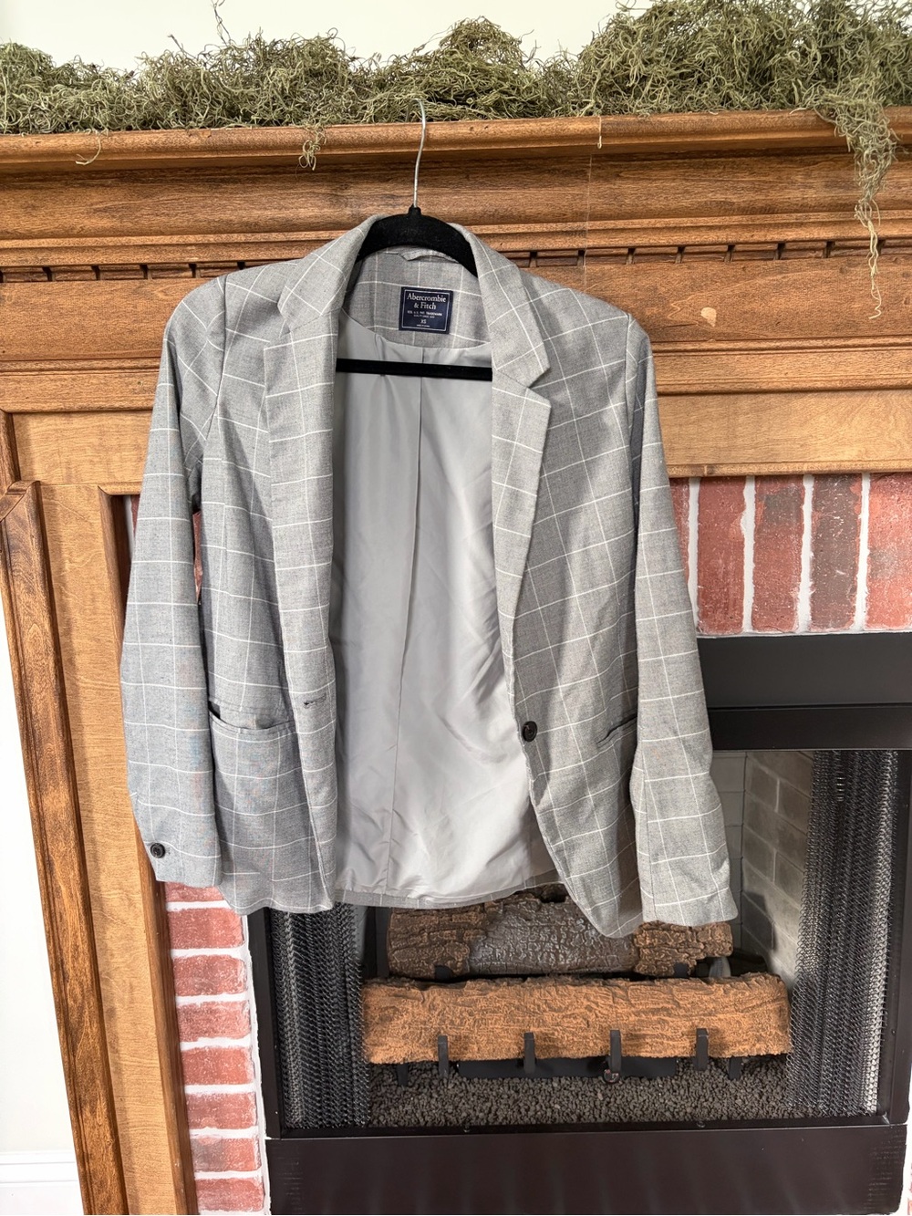 Abercrombie & Fitch Gray Windowpane Blazer